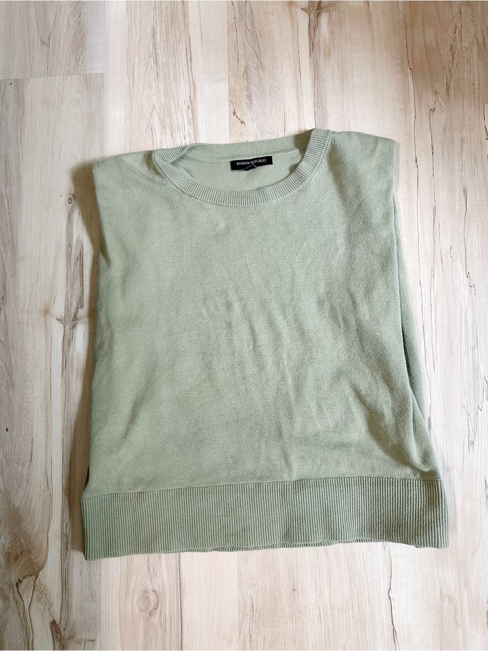 Banana Republic Sage Green Knit Crewneck